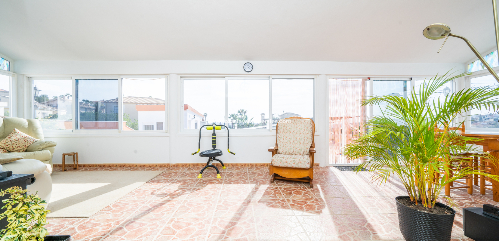 Revente - Maison Individuelle - Urb. La Marina