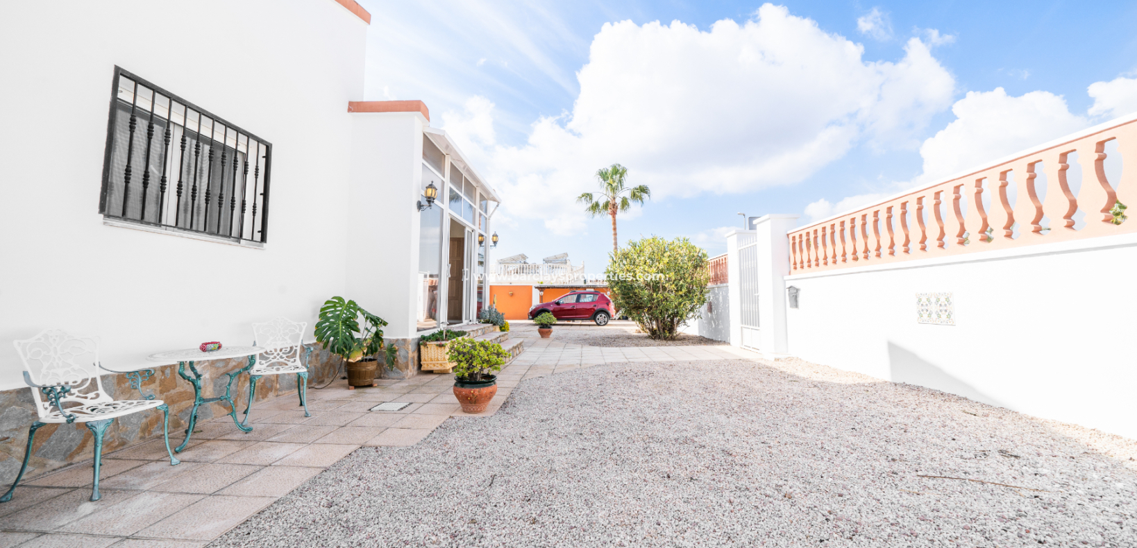 Revente - Maison Individuelle - Urb. La Marina