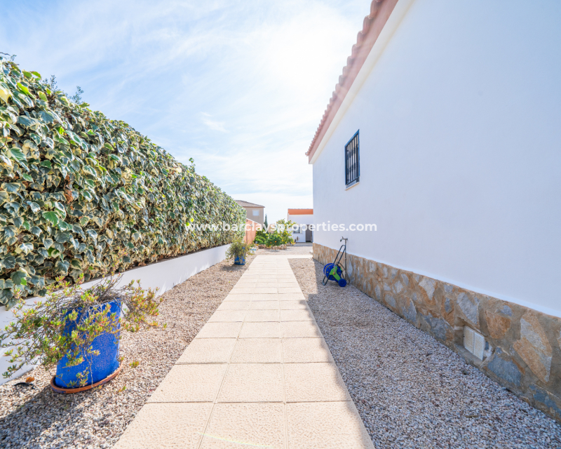 Revente - Maison Individuelle - Urb. La Marina