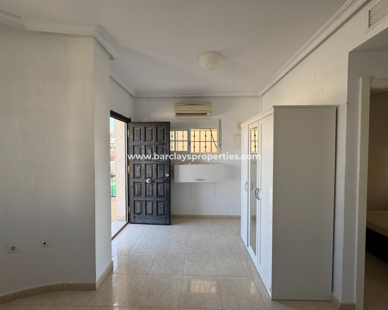 Revente - Maison Individuelle - Urb. La Marina