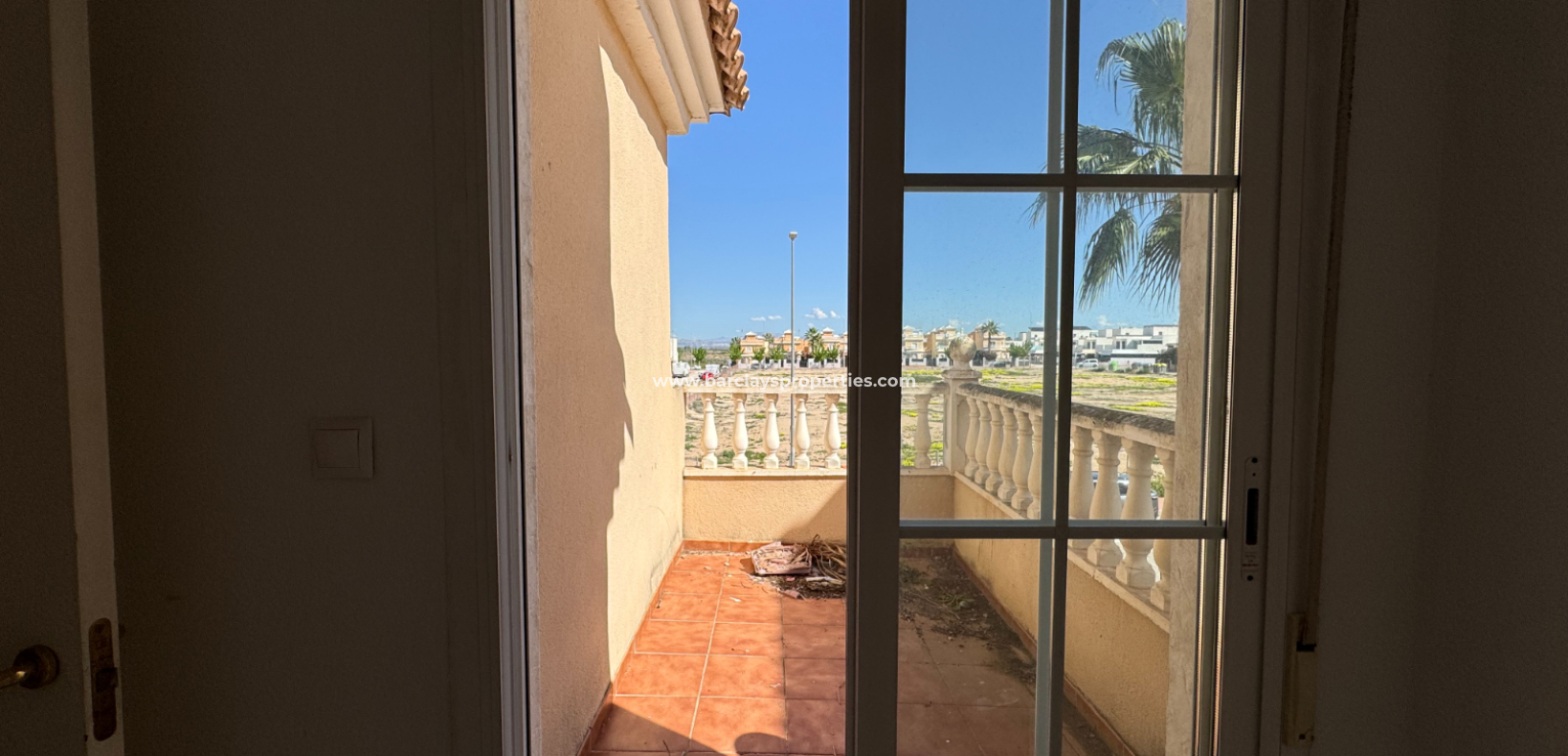 Revente - Maison Individuelle - Urb. La Marina