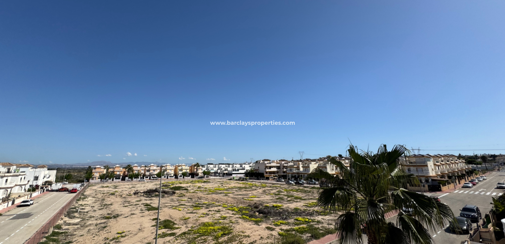 Revente - Maison Individuelle - Urb. La Marina