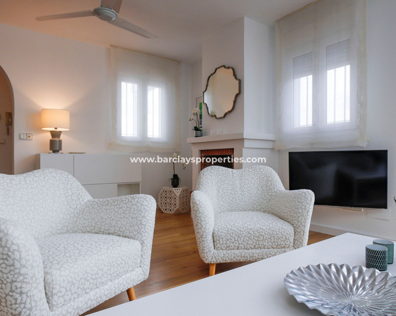 Revente - Maison Individuelle - Urb. La Marina