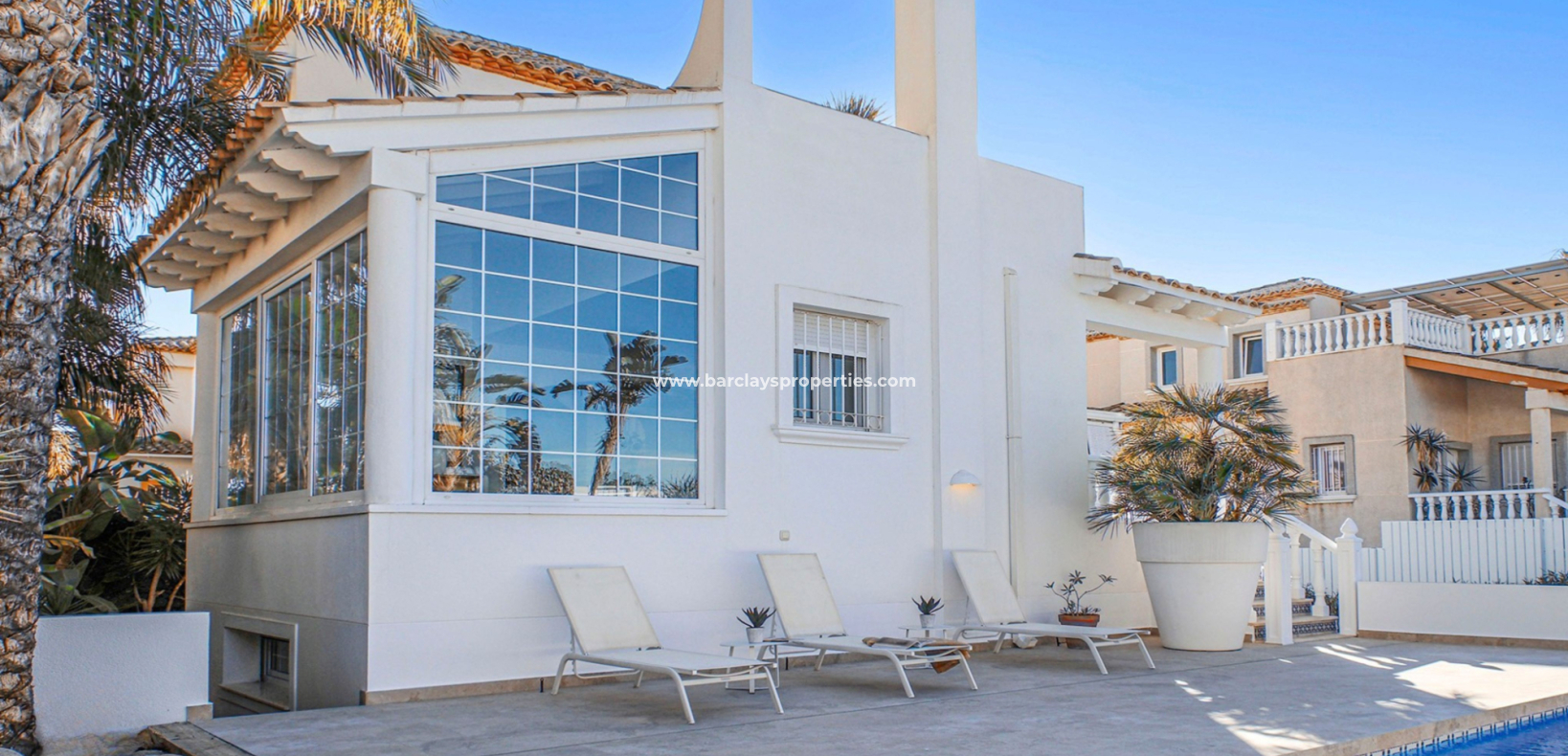 Revente - Maison Individuelle - Urb. La Marina