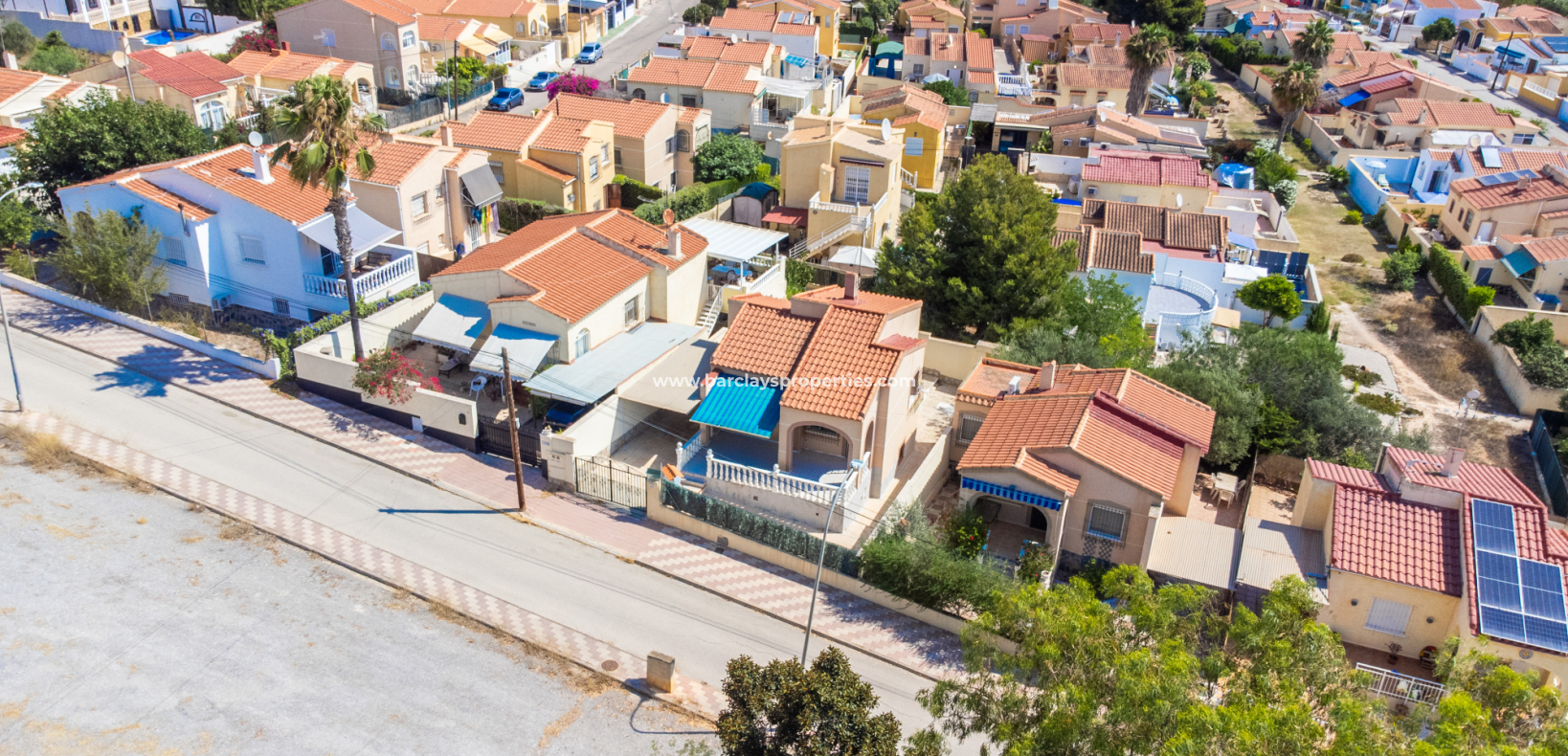 Revente - Maison Individuelle - Urb. La Marina