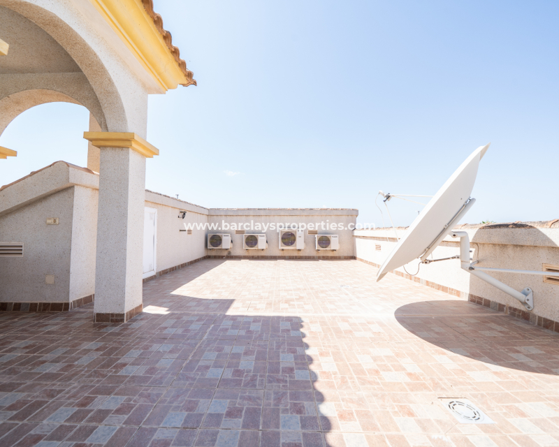 Revente - Maison Individuelle - Urb. La Marina