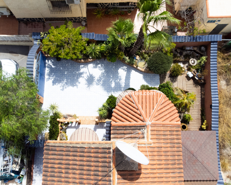 Revente - Maison Individuelle - Urb. La Marina