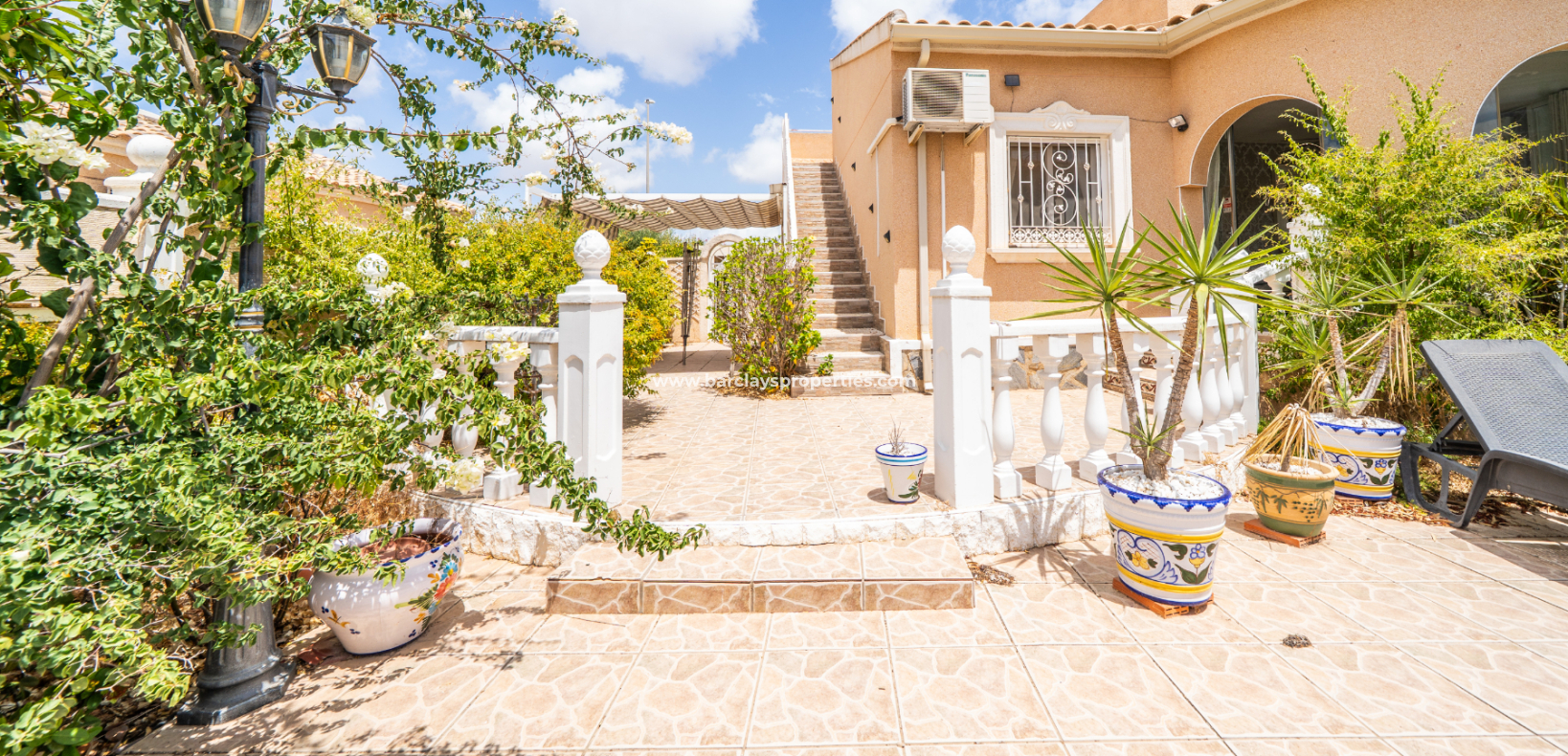 Revente - Maison Individuelle - Urb. La Marina