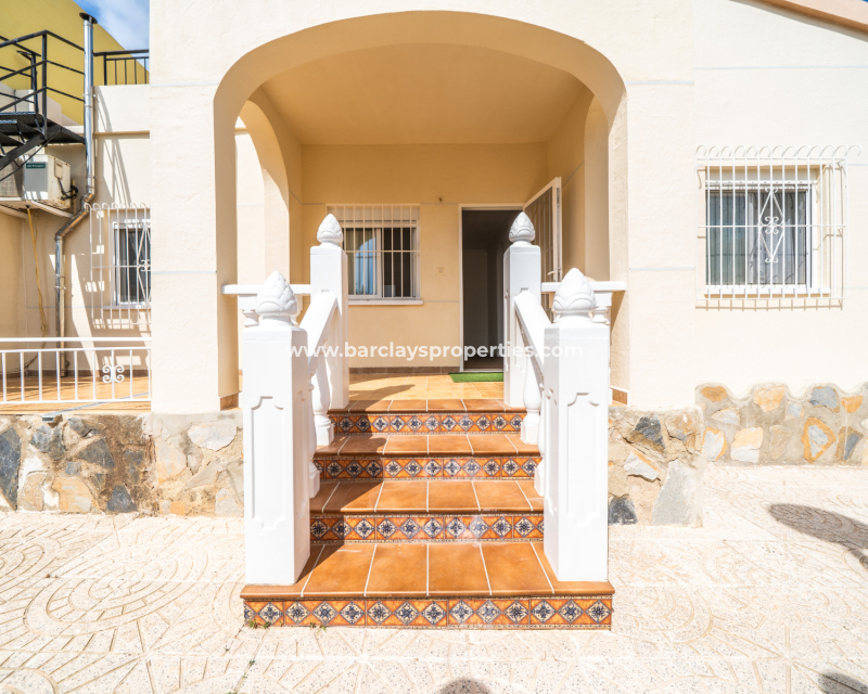 Revente - Maison Individuelle - Urb. La Marina