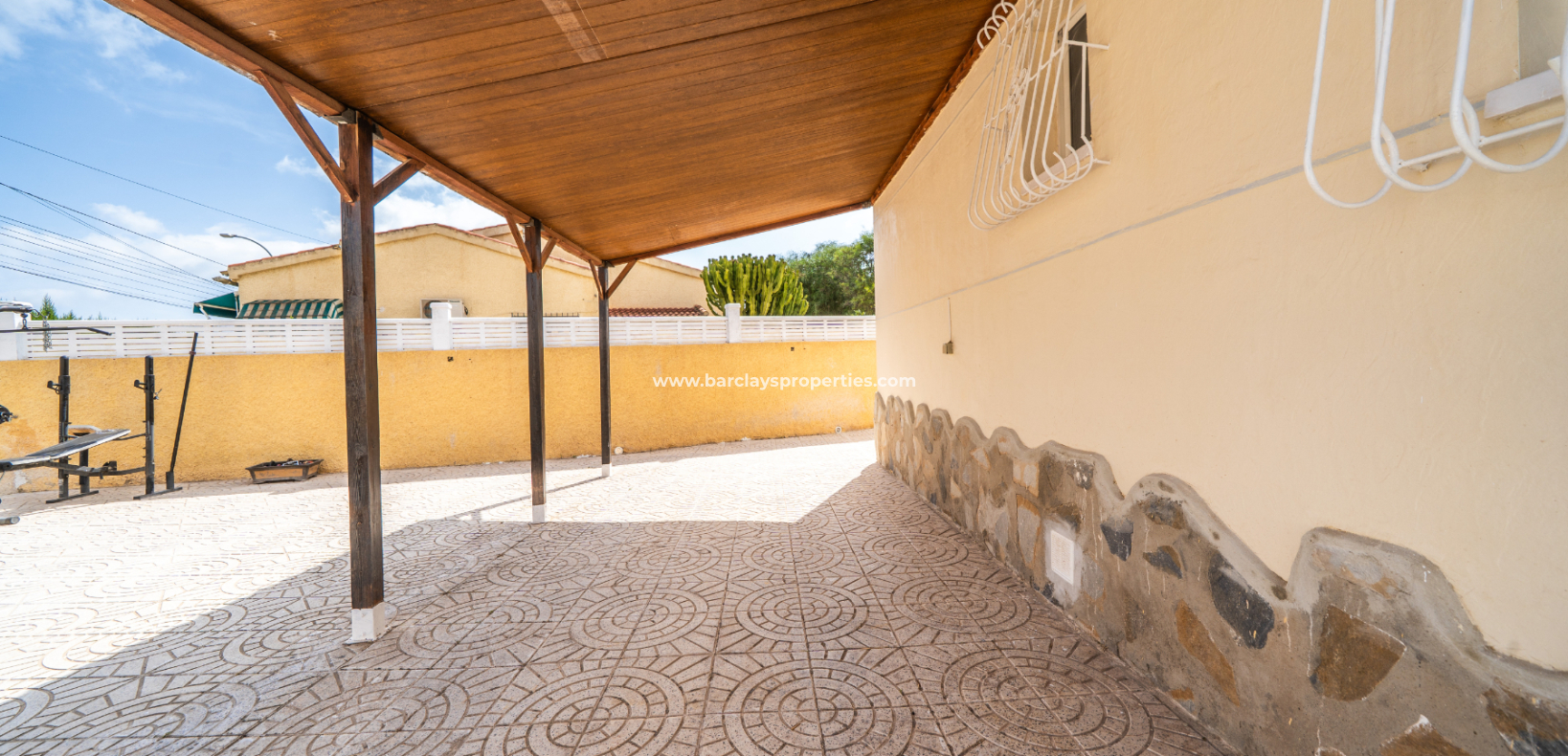 Revente - Maison Individuelle - Urb. La Marina