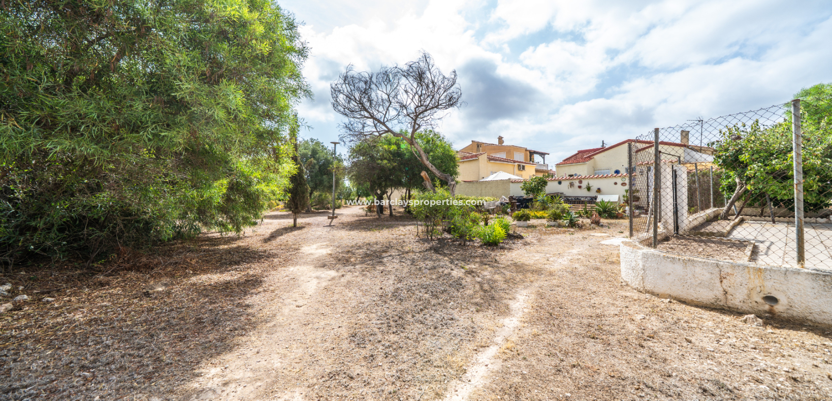 Revente - Maison Individuelle - Urb. La Marina