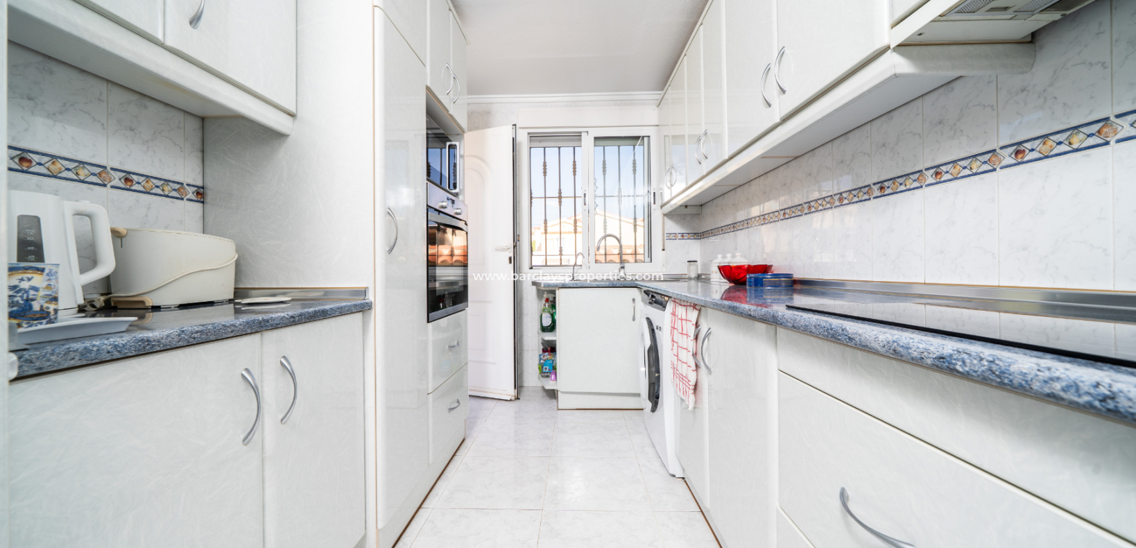 Revente - Maison Individuelle - Urb. La Marina