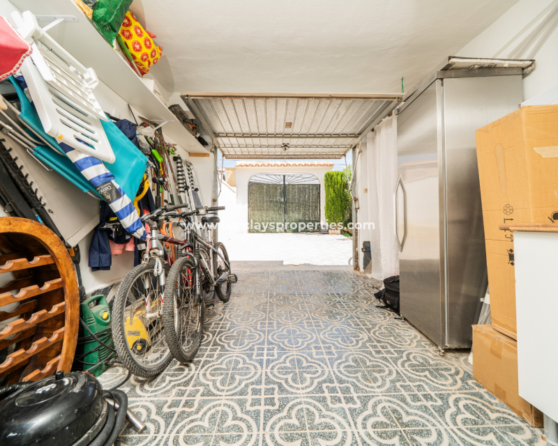 Revente - Maison Individuelle - Urb. La Marina