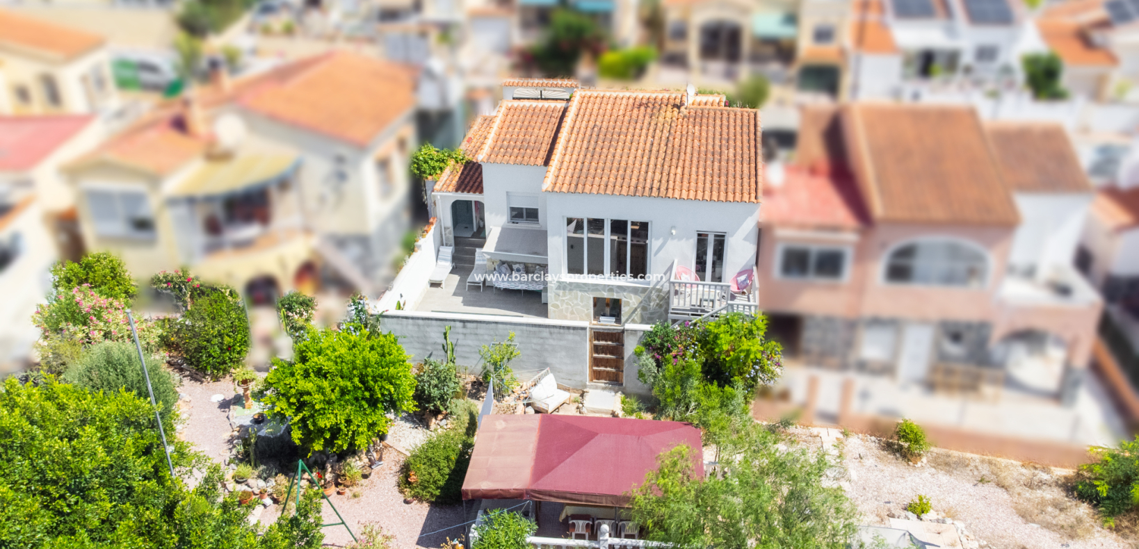 Revente - Maison Individuelle - Urb. La Marina