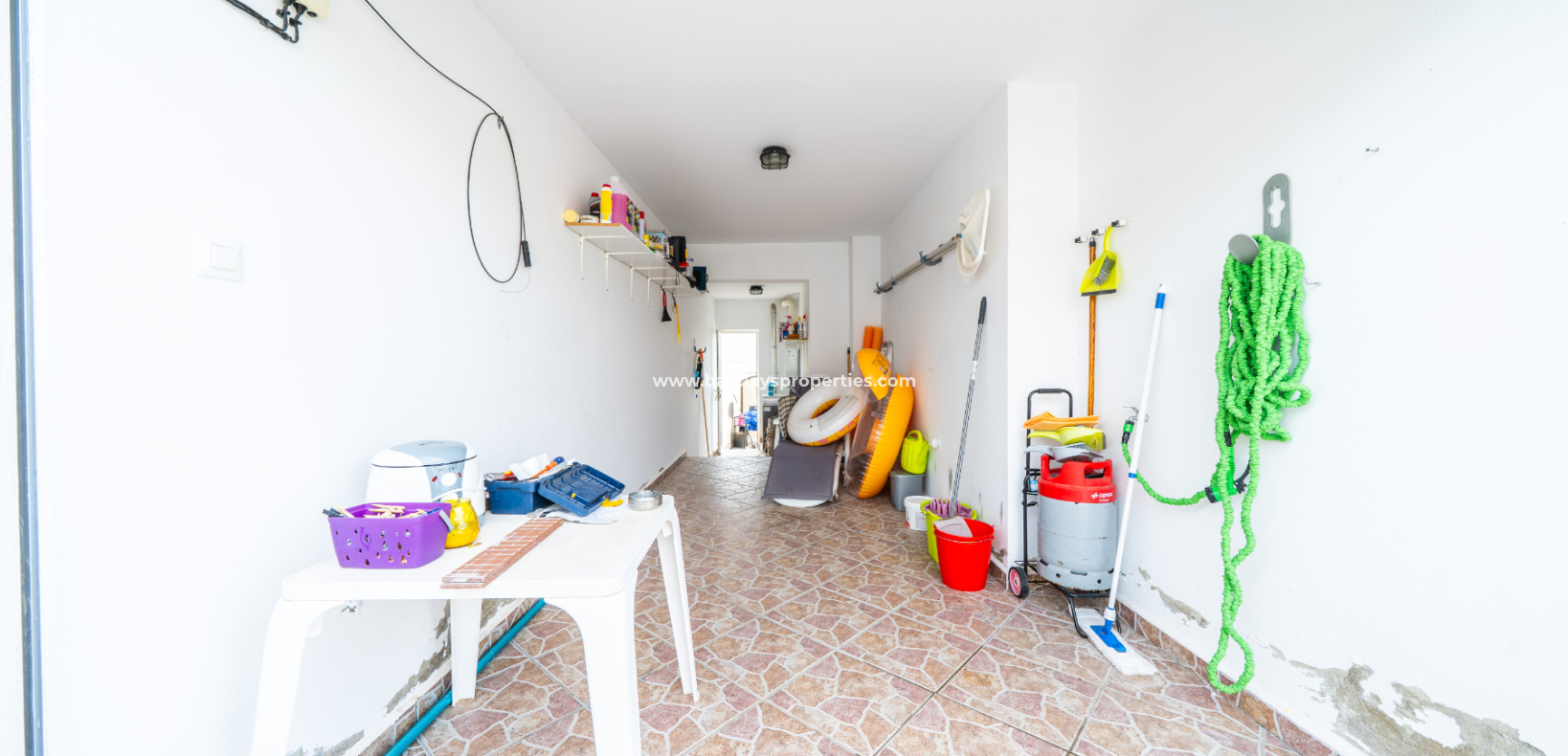 Revente - Maison Individuelle - Urb. La Marina