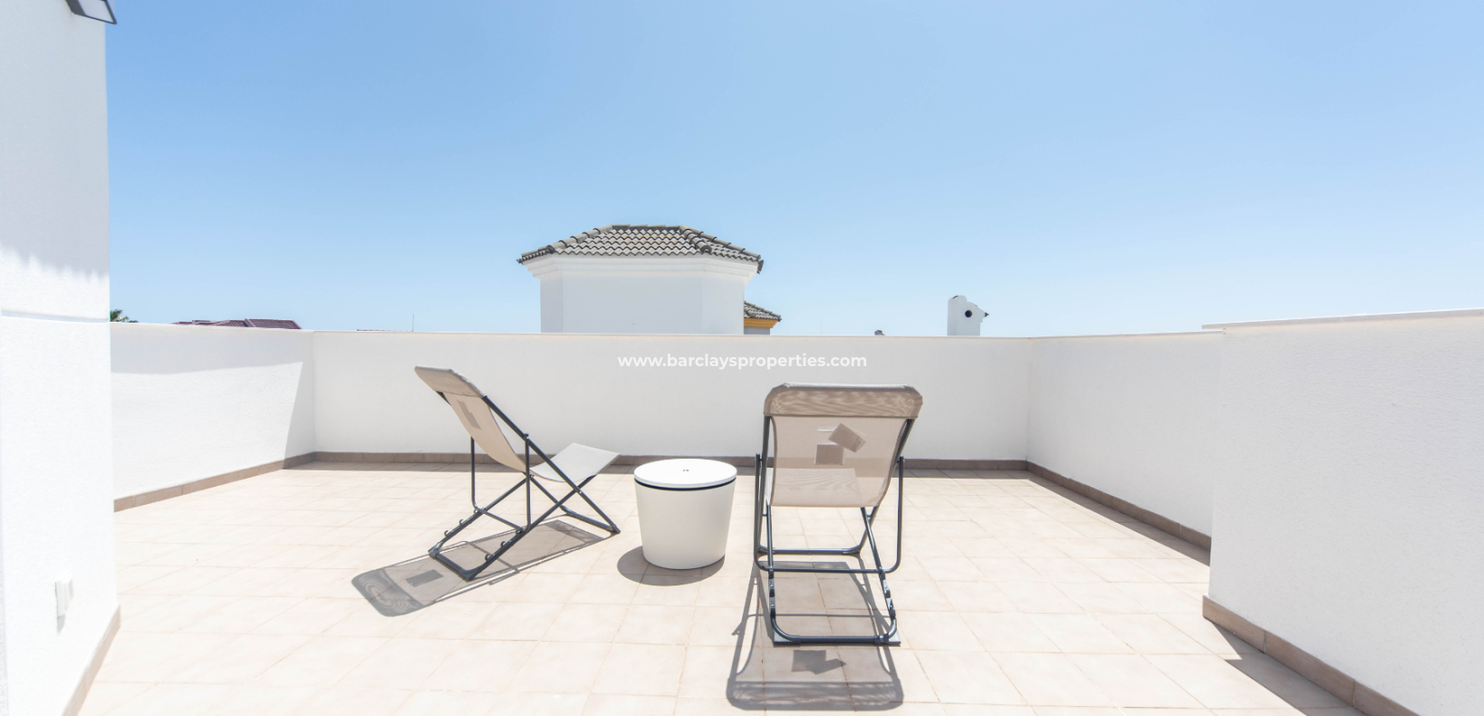 Revente - Maison Individuelle - Urb. La Marina