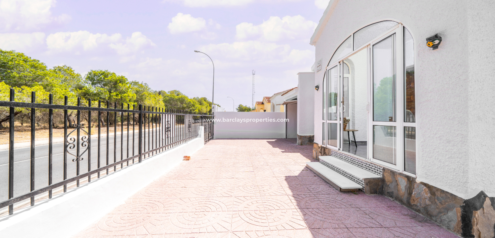 Revente - Maison Individuelle - Urb. La Marina