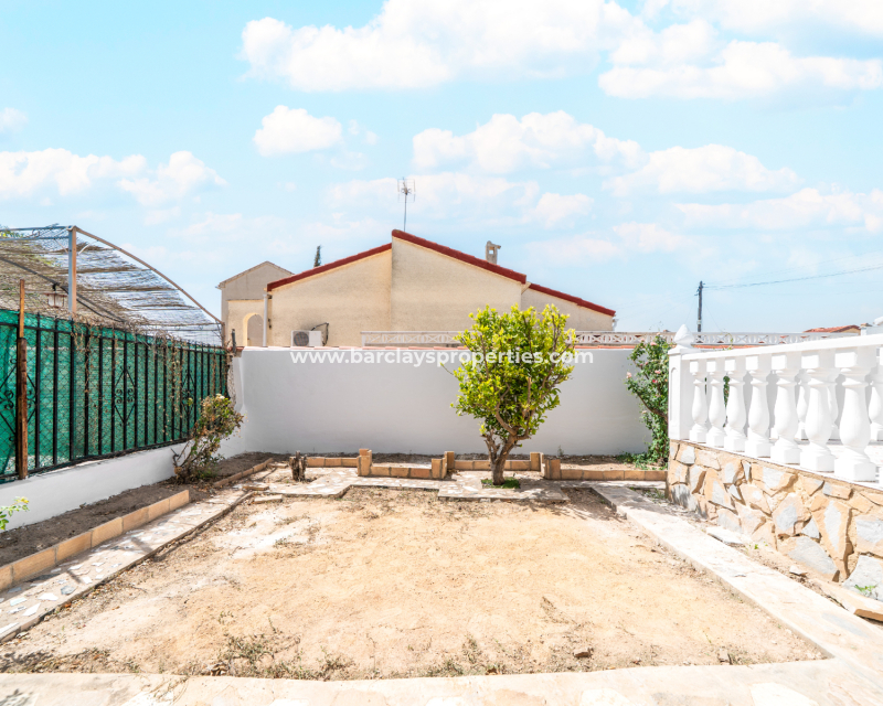 Revente - Maison Individuelle - Urb. La Marina