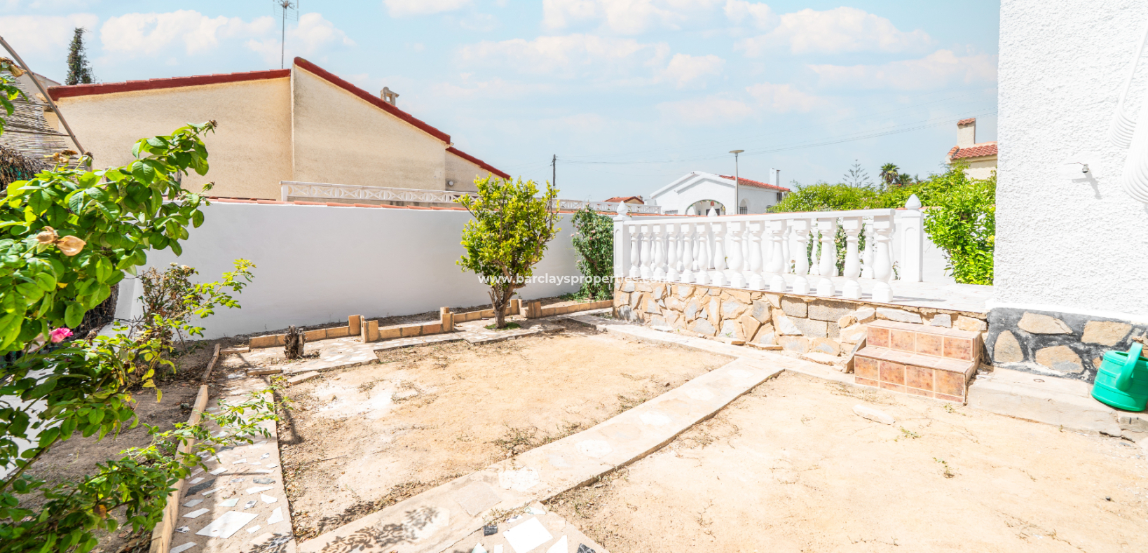 Revente - Maison Individuelle - Urb. La Marina