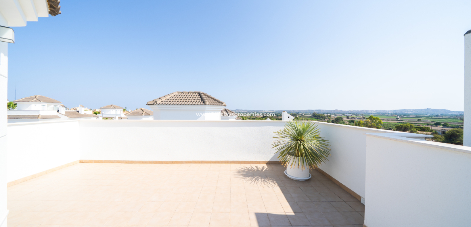 Revente - Maison Individuelle - Urb. La Marina