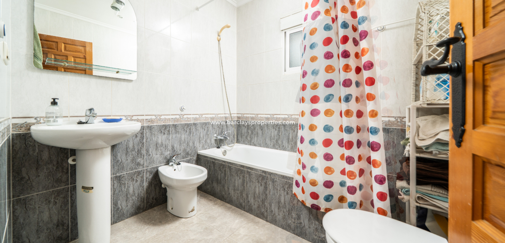 Revente - Maison Individuelle - Urb. La Marina