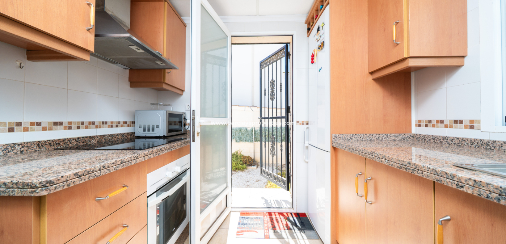 Revente - Maison Individuelle - Urb. La Marina