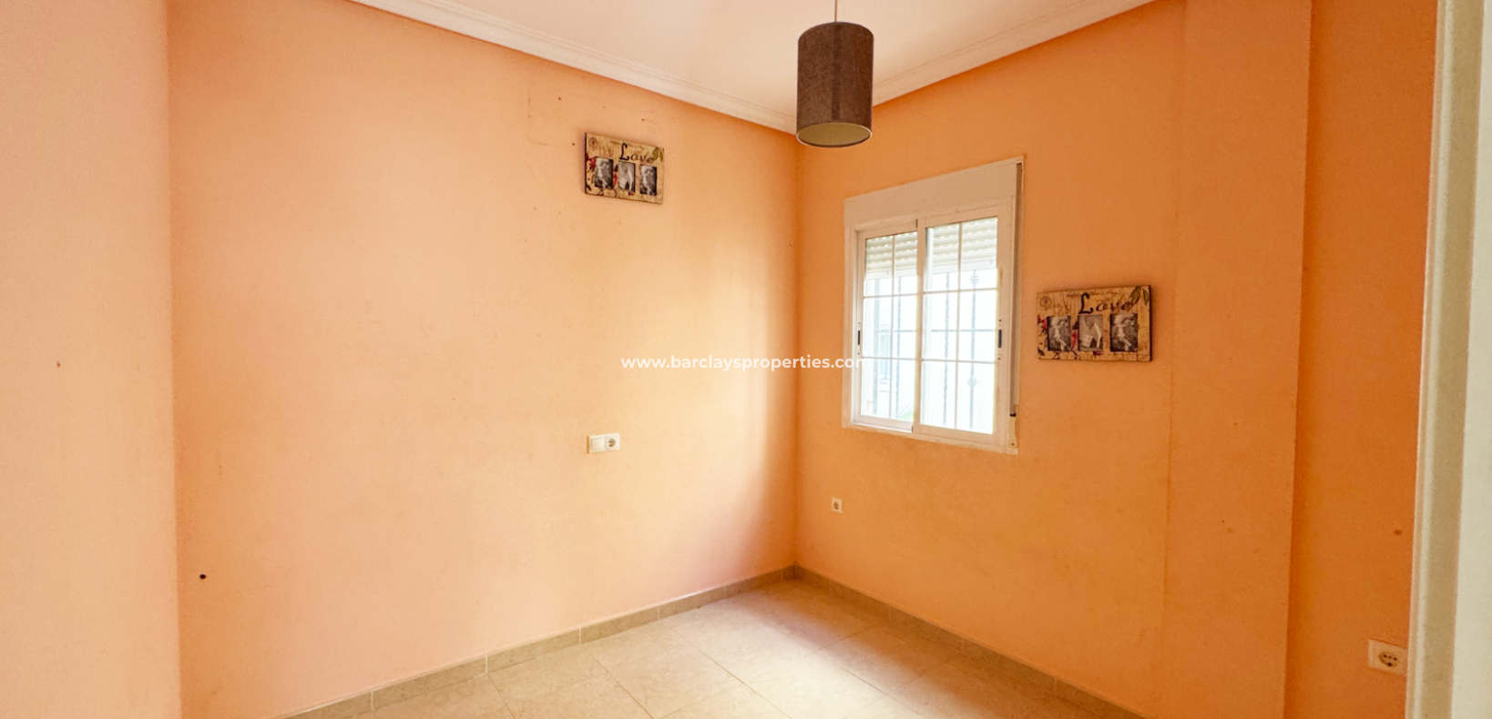 Revente - Maison Individuelle - Urb. La Marina