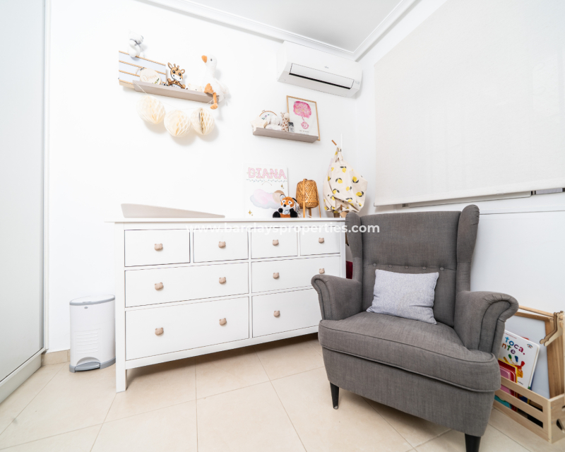 Revente - Maison Individuelle - Urb. La Marina