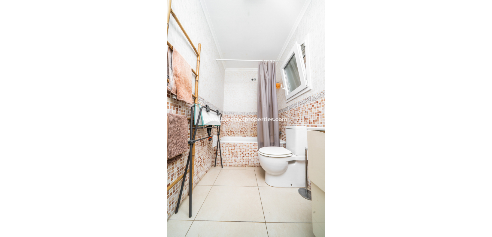 Revente - Maison Individuelle - Urb. La Marina