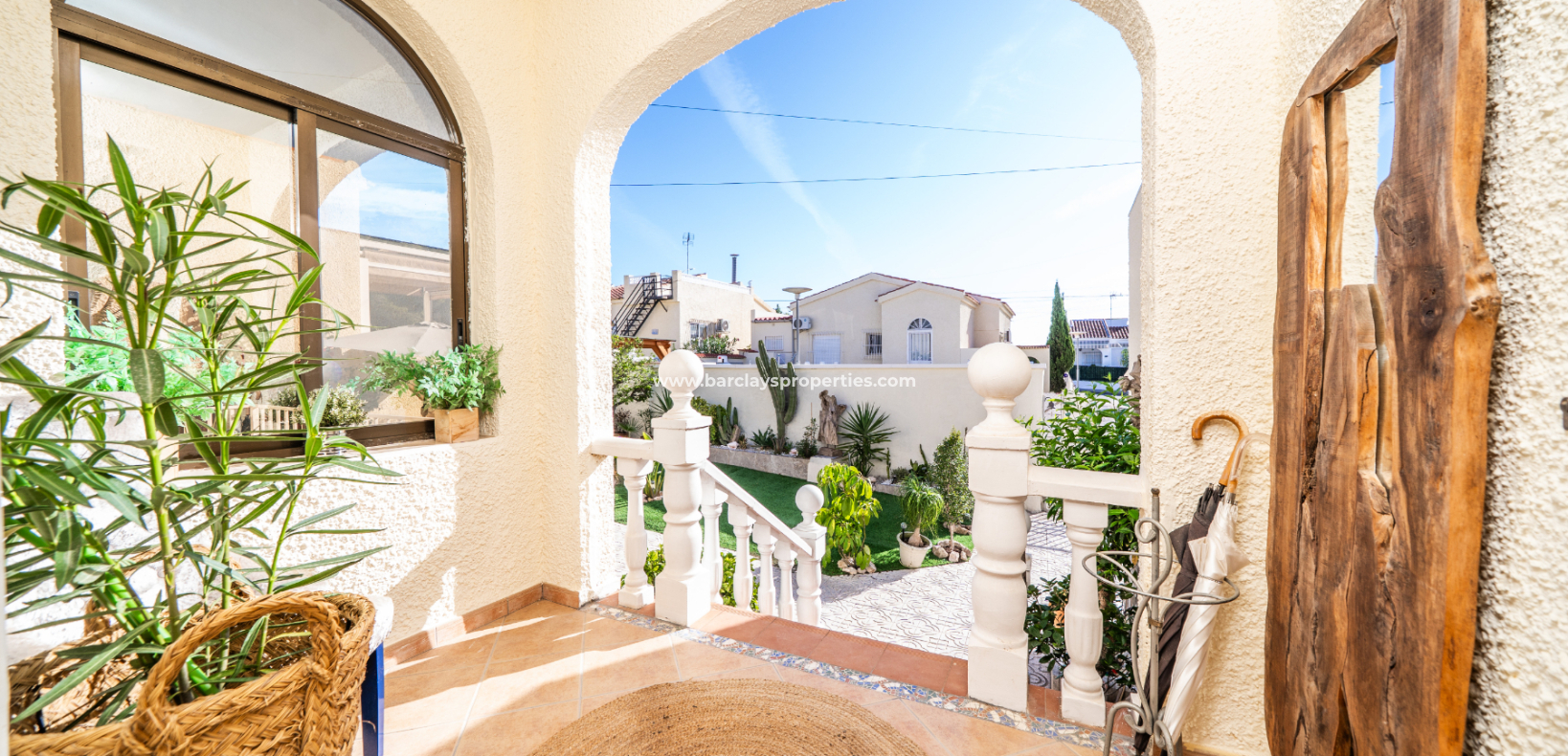 Revente - Maison Individuelle - Urb. La Marina