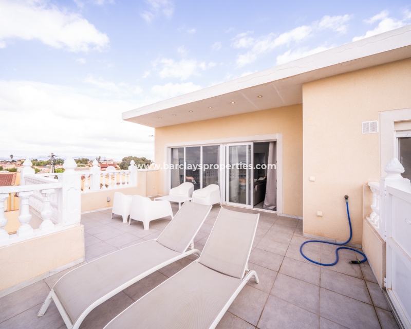 Revente - Maison Individuelle - Urb. La Marina