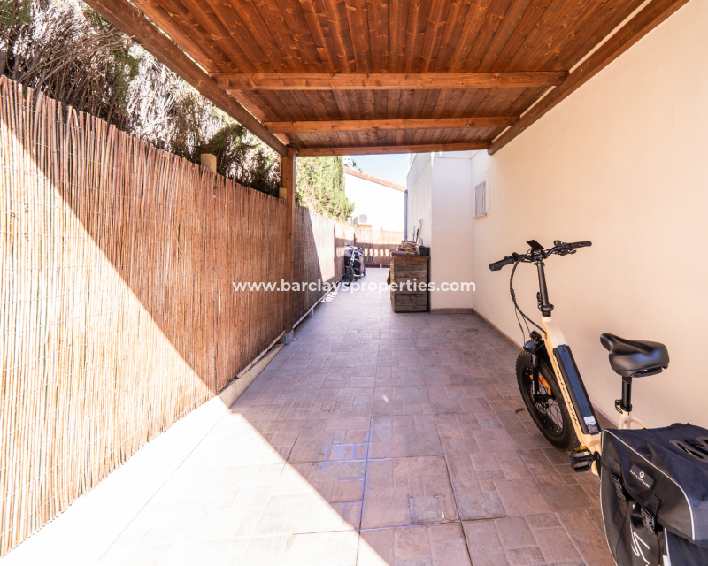 Revente - Maison Individuelle - Urb. La Marina