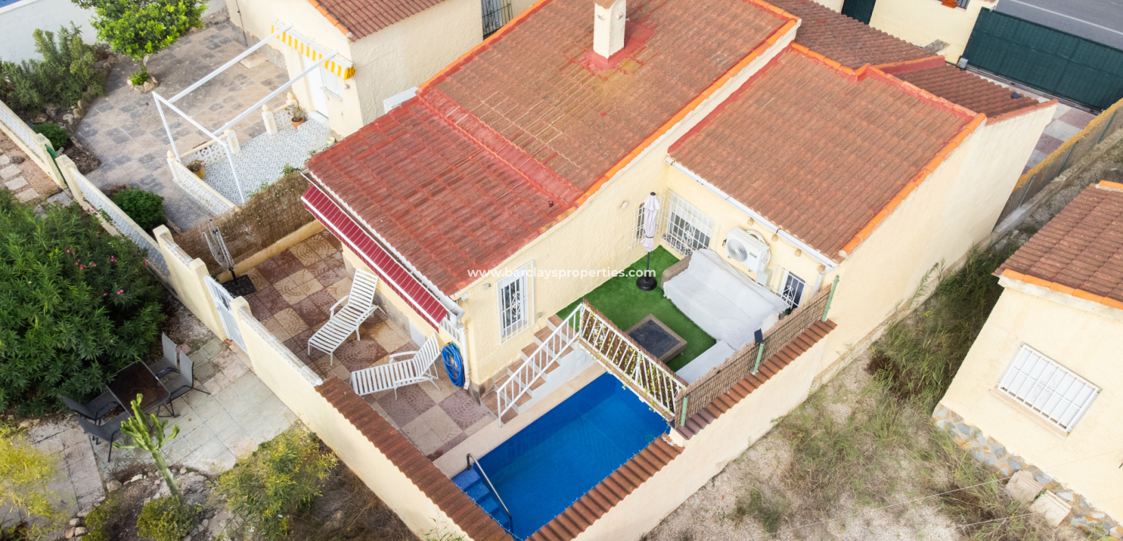 Revente - Maison Individuelle - Urb. La Marina