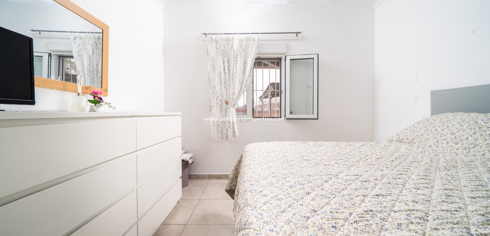 Revente - Maison Individuelle - Urb. La Marina