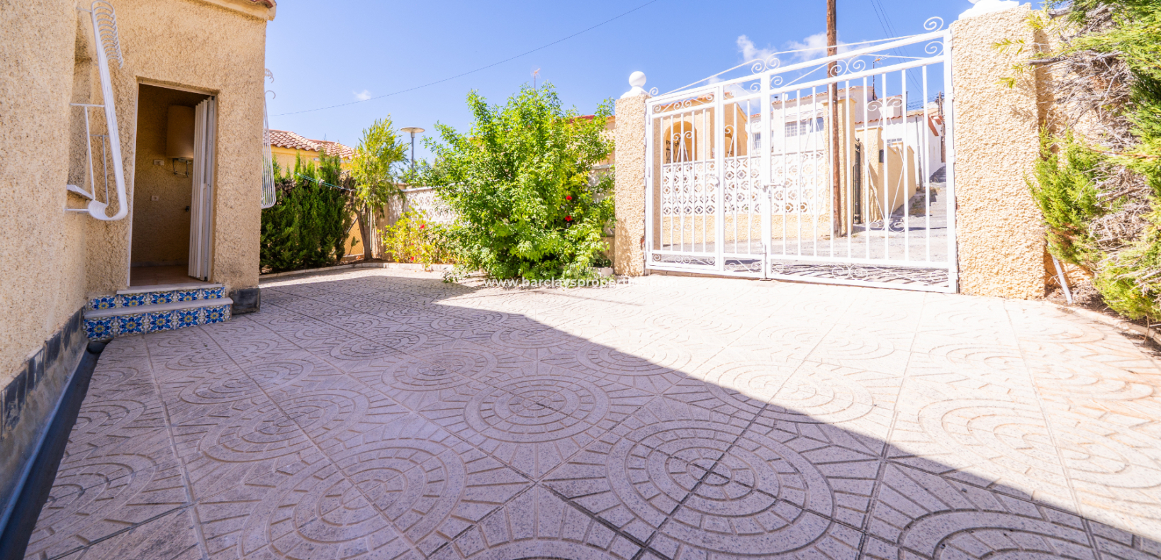 Revente - Maison Individuelle - Urb. La Marina