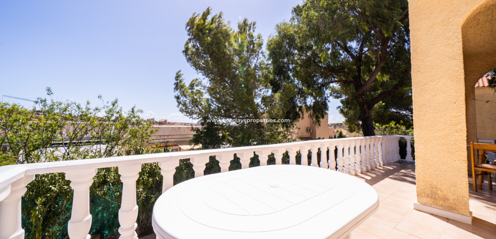 Revente - Maison Individuelle - Urb. La Marina