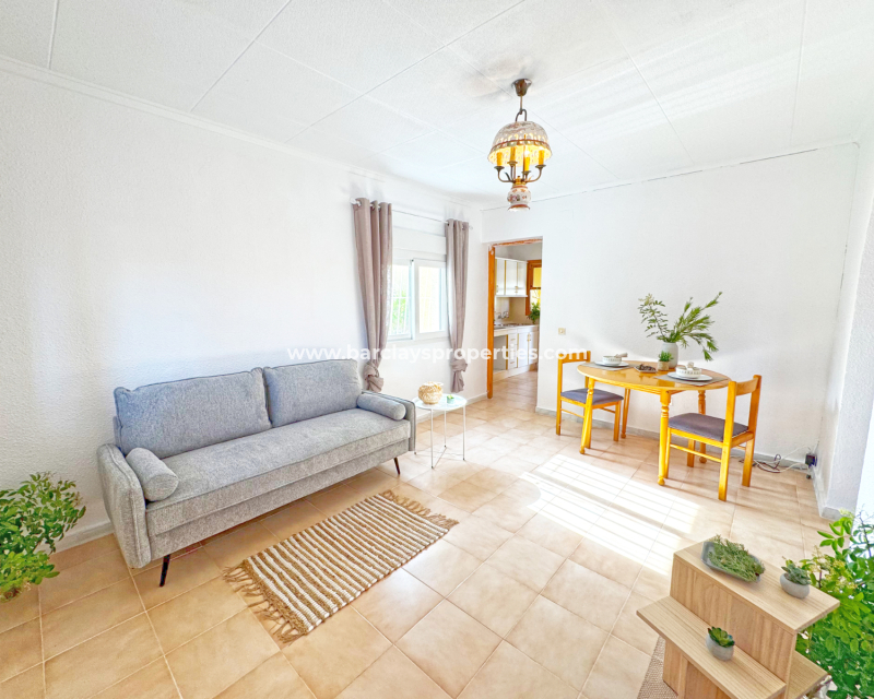 Revente - Maison Individuelle - Urb. La Marina