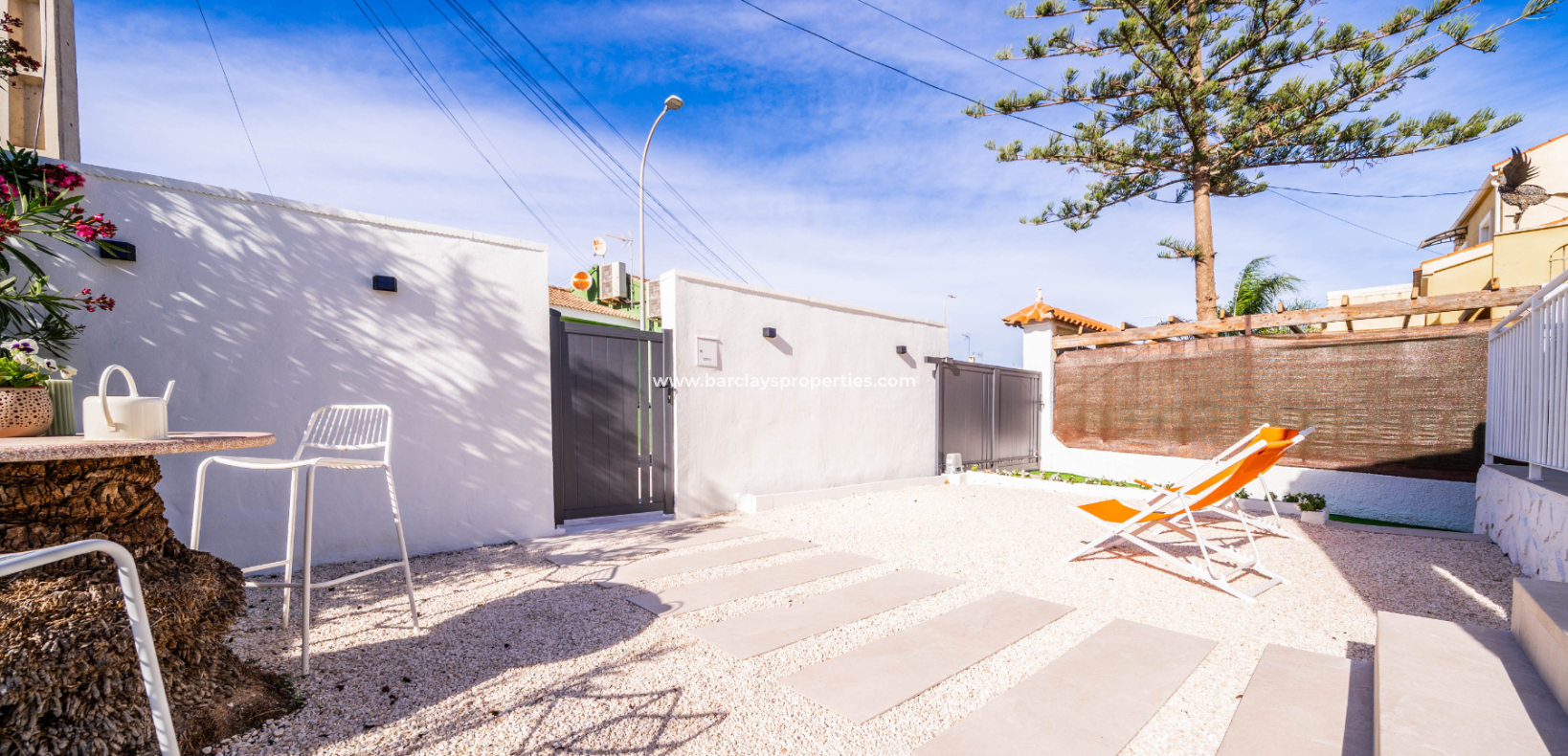 Revente - Maison Individuelle - Urb. La Marina