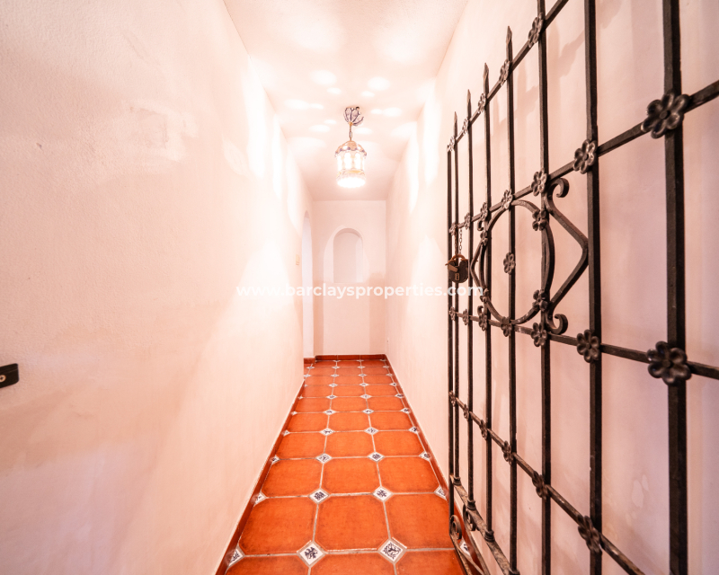 Revente - Maison Individuelle - Urb. La Marina