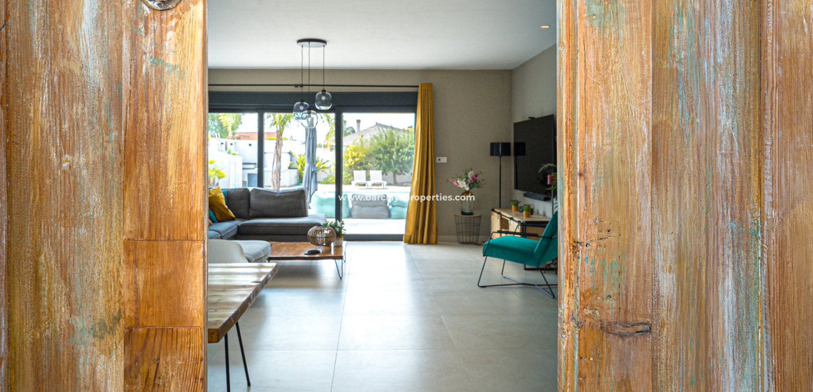 Revente - Maison Individuelle - Urb. La Marina