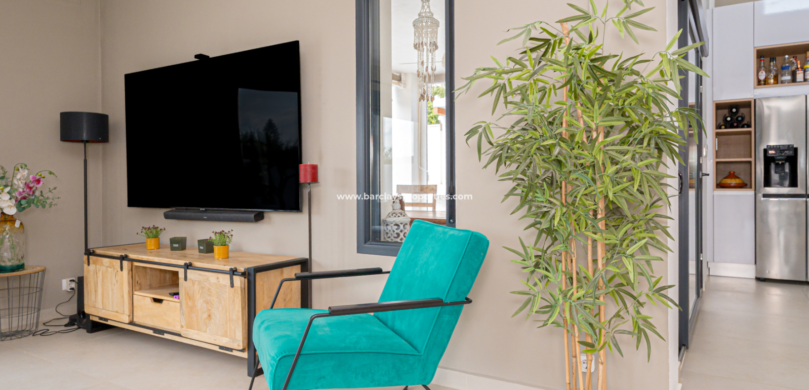 Revente - Maison Individuelle - Urb. La Marina