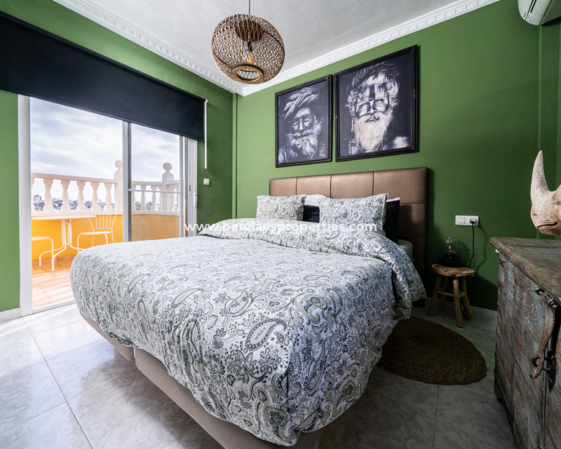 Revente - Maison Individuelle - Urb. La Marina