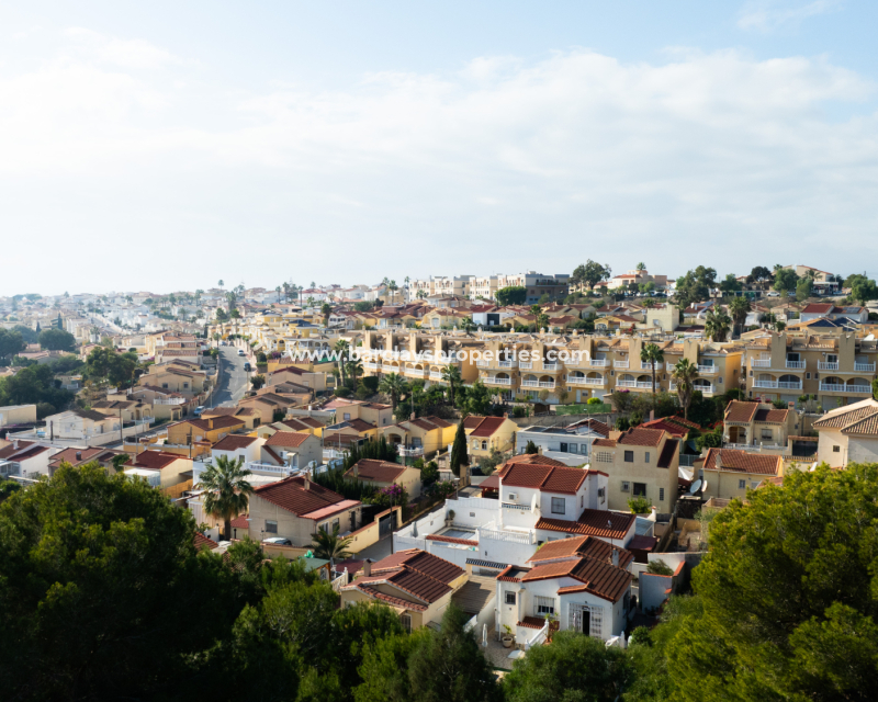 Revente - Maison Individuelle - Urb. La Marina