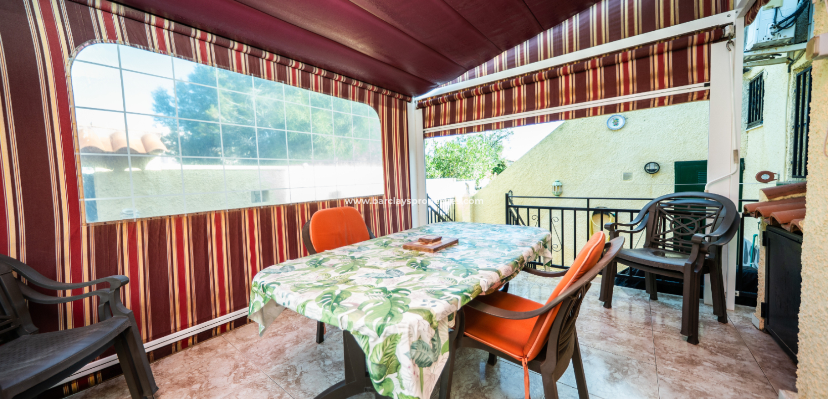 Revente - Maison Individuelle - Urb. La Marina