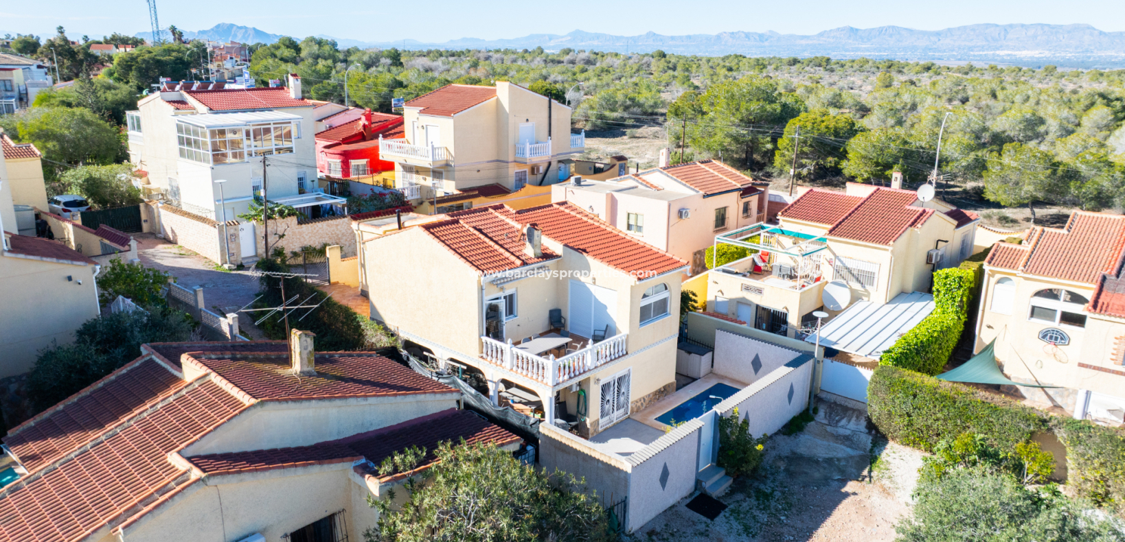 Revente - Maison Individuelle - Urb. La Marina