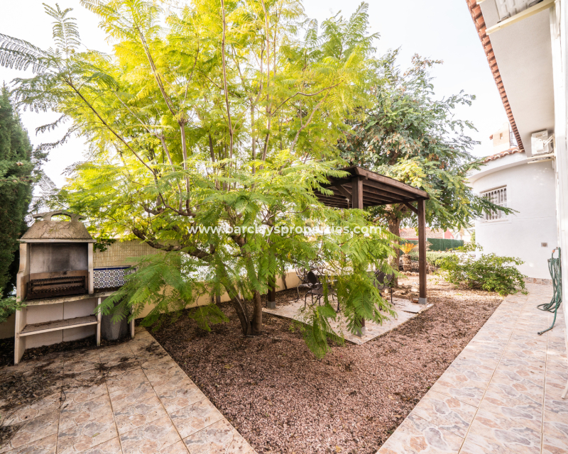 Revente - Maison Individuelle - Urb. La Marina