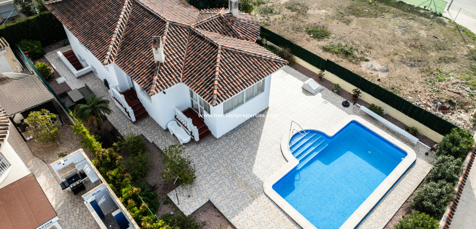 Revente - Maison Individuelle - Urb. La Marina