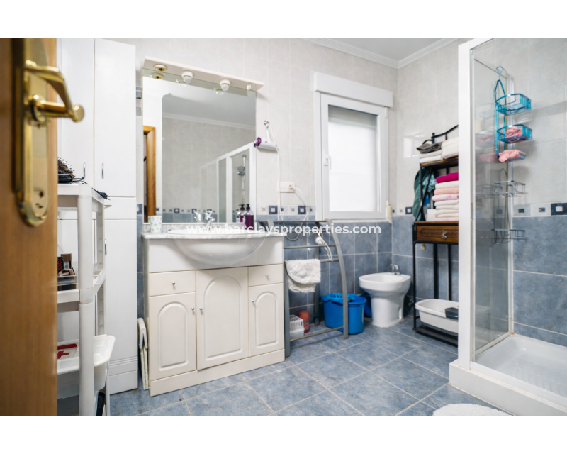 Revente - Maison Individuelle - Urb. La Marina