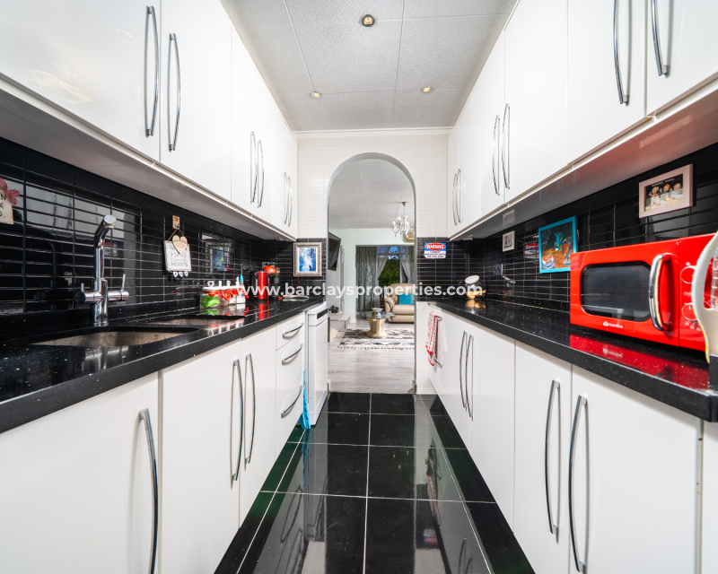 Revente - Maison Individuelle - Urb. La Marina