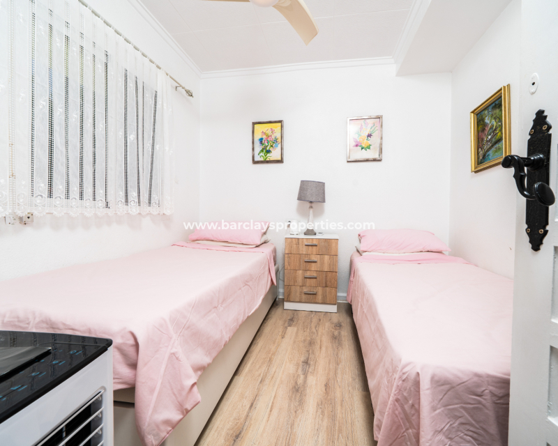 Revente - Maison Individuelle - Urb. La Marina